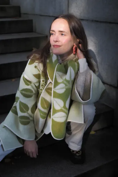 C&aelig;rrie Jakke - F&aelig;brik