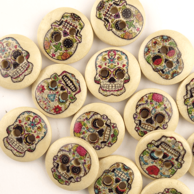 Hovedbilde Happy Skull - 15 mm Tre Knapp