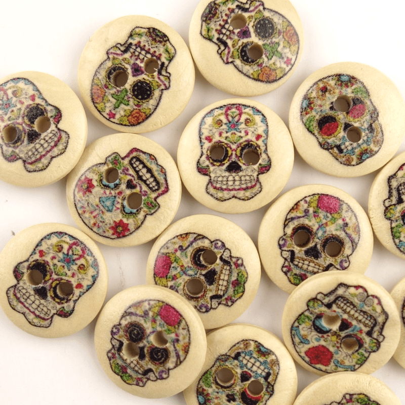 Happy Skull - 15 mm Tre Knapp