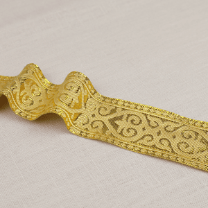 Hovedbilde Hjerterand Gull – Pynteb&aring;nd 33 mm