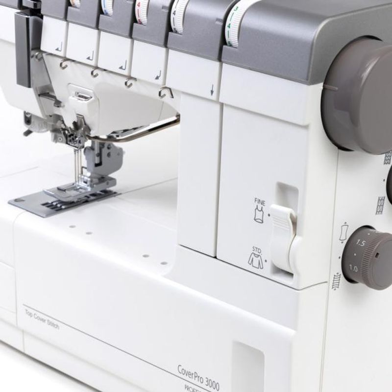 Janome Cover Pro 3000P - DEMOmaskin