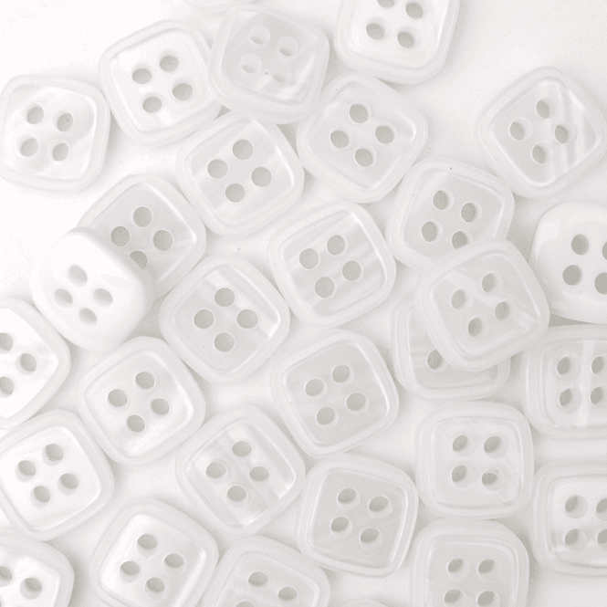Hovedbilde Shiny Square - 10 mm Resin Knapp